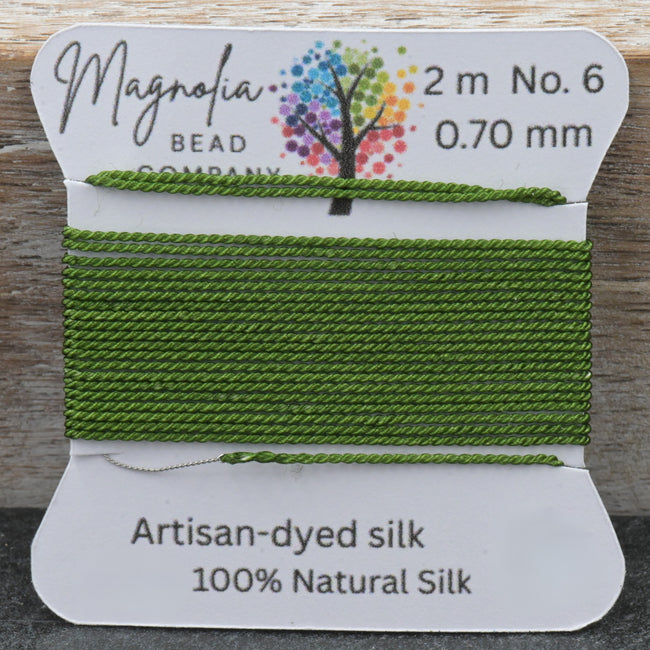 Evergreen Moss Griffin Silk Cord – Hand‑Dyed Thread for Knotting, Jewelry Making, Pendant Stringing Hover Image