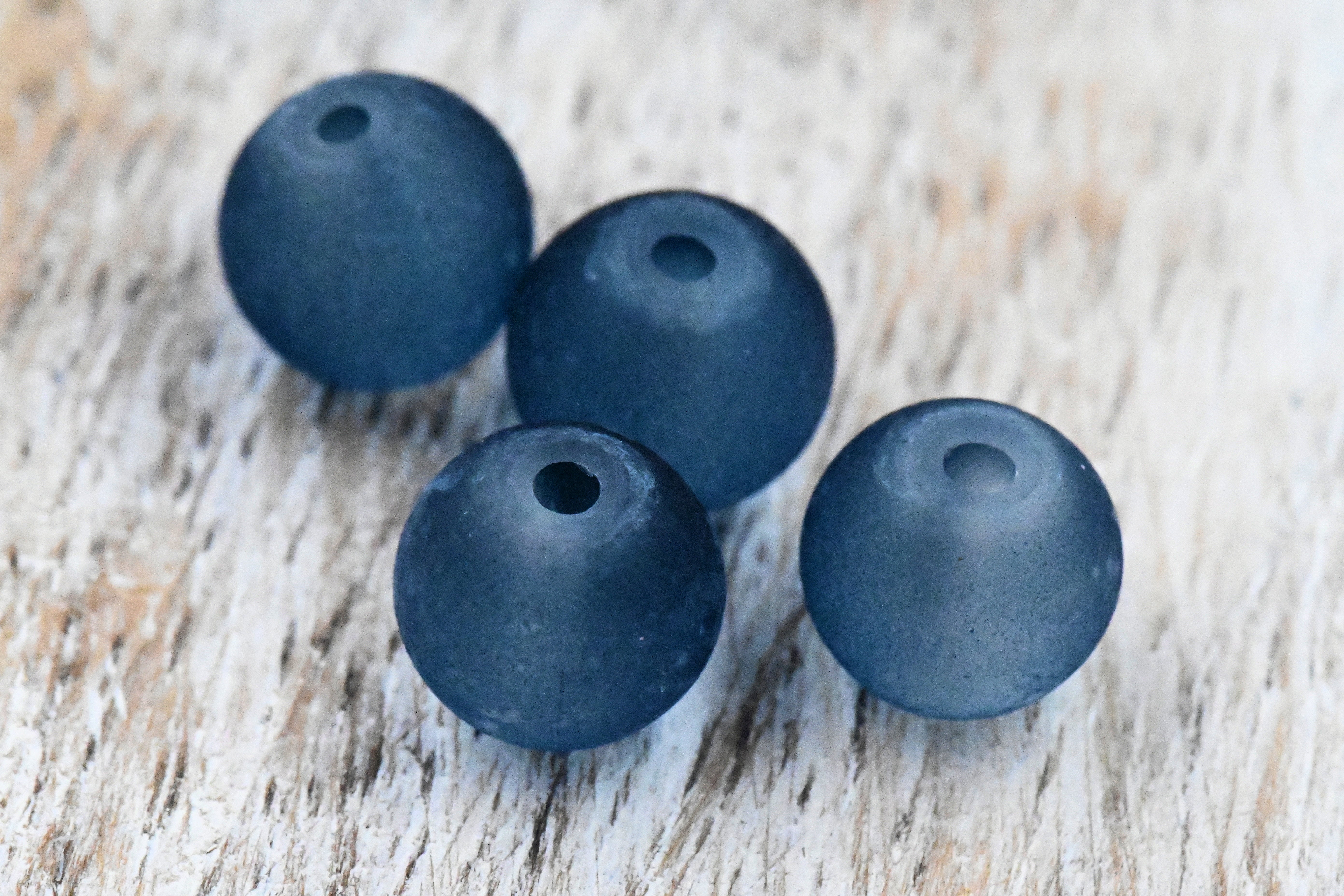 6mm 8mm Steel Blue Frosted Matte Glass Round Druk Beads - 200 beads