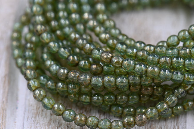 Czech 4mm Druk Sage with Picasso Finish. 100pc Main Image