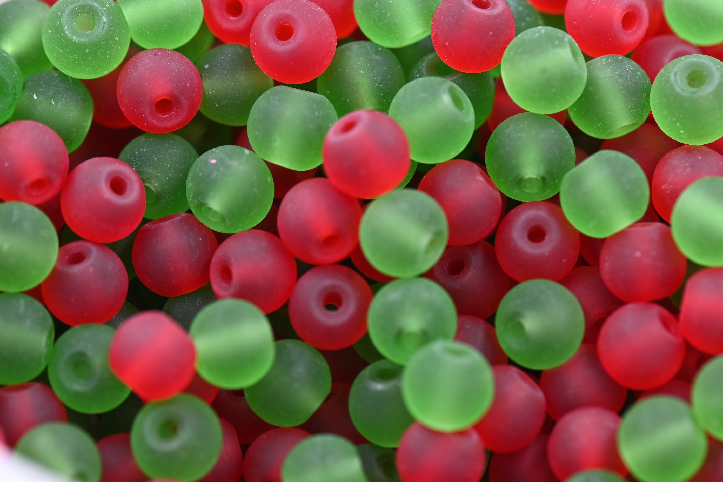 6mm Christmas Mix Frosted Matte Glass Round Druk Cultured Sea Glass Beads - 100 beads