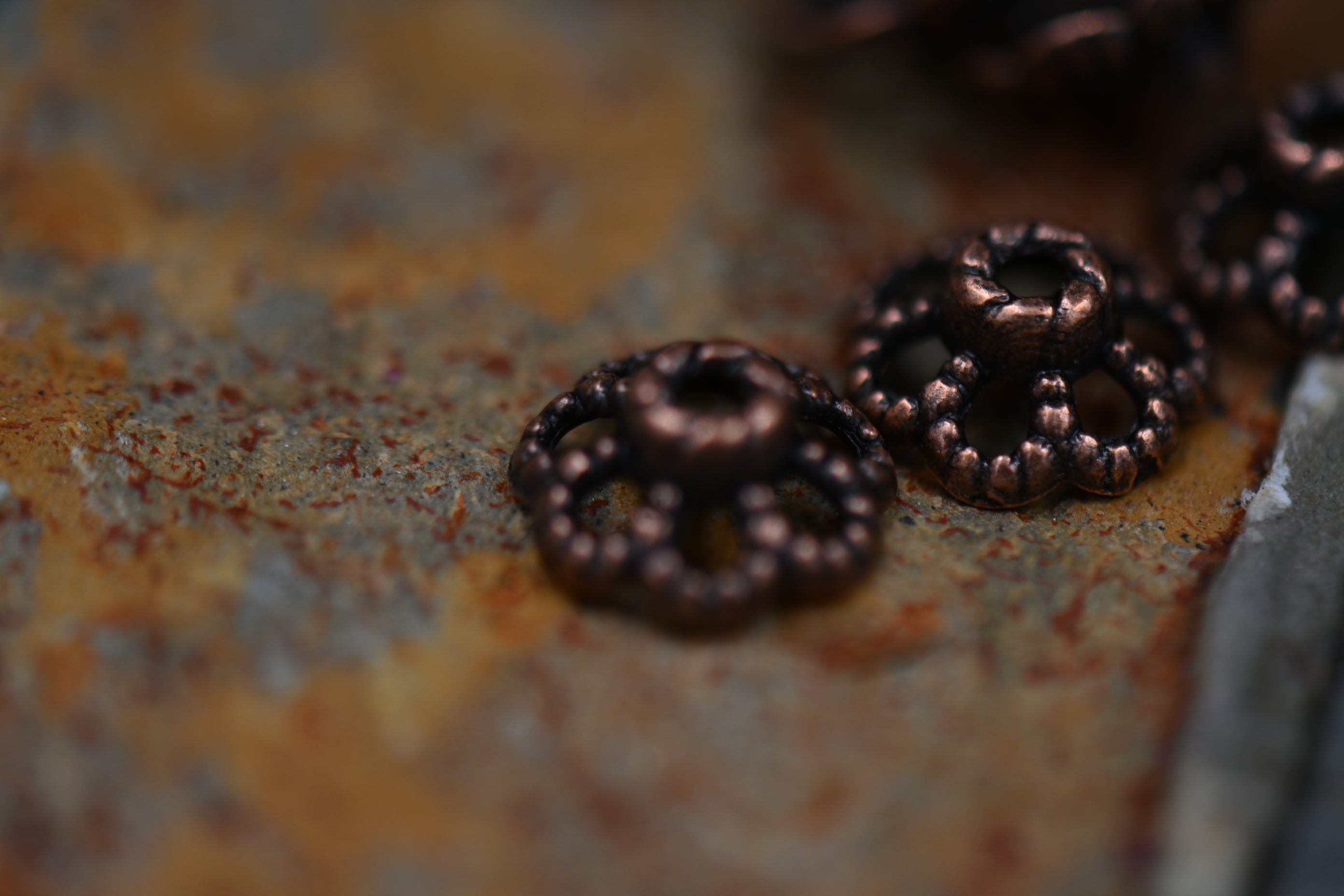 Antique Copper Bead Caps 9x4mm, 100pc