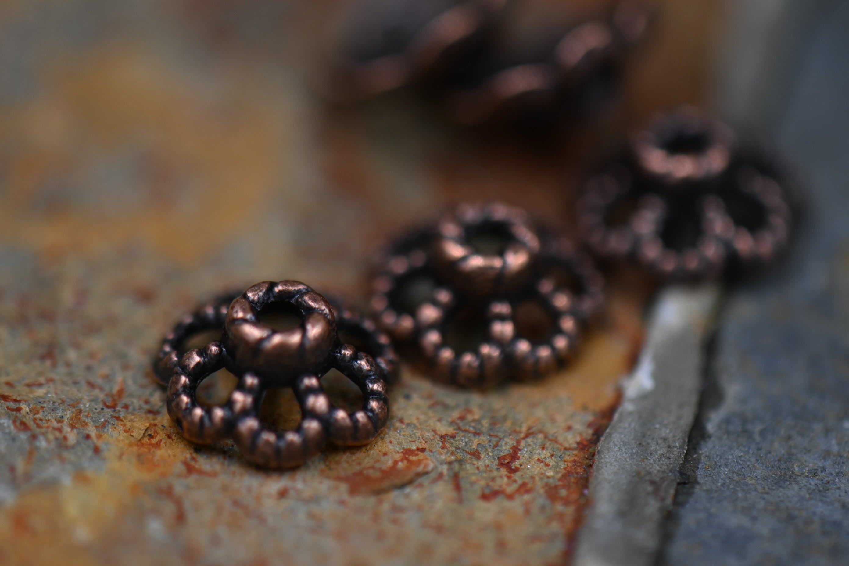 Antique Copper Bead Caps 9x4mm, 100pc