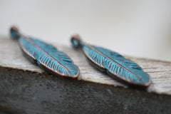 Patina Pendants Antique Copper Blue Feather, 5pc