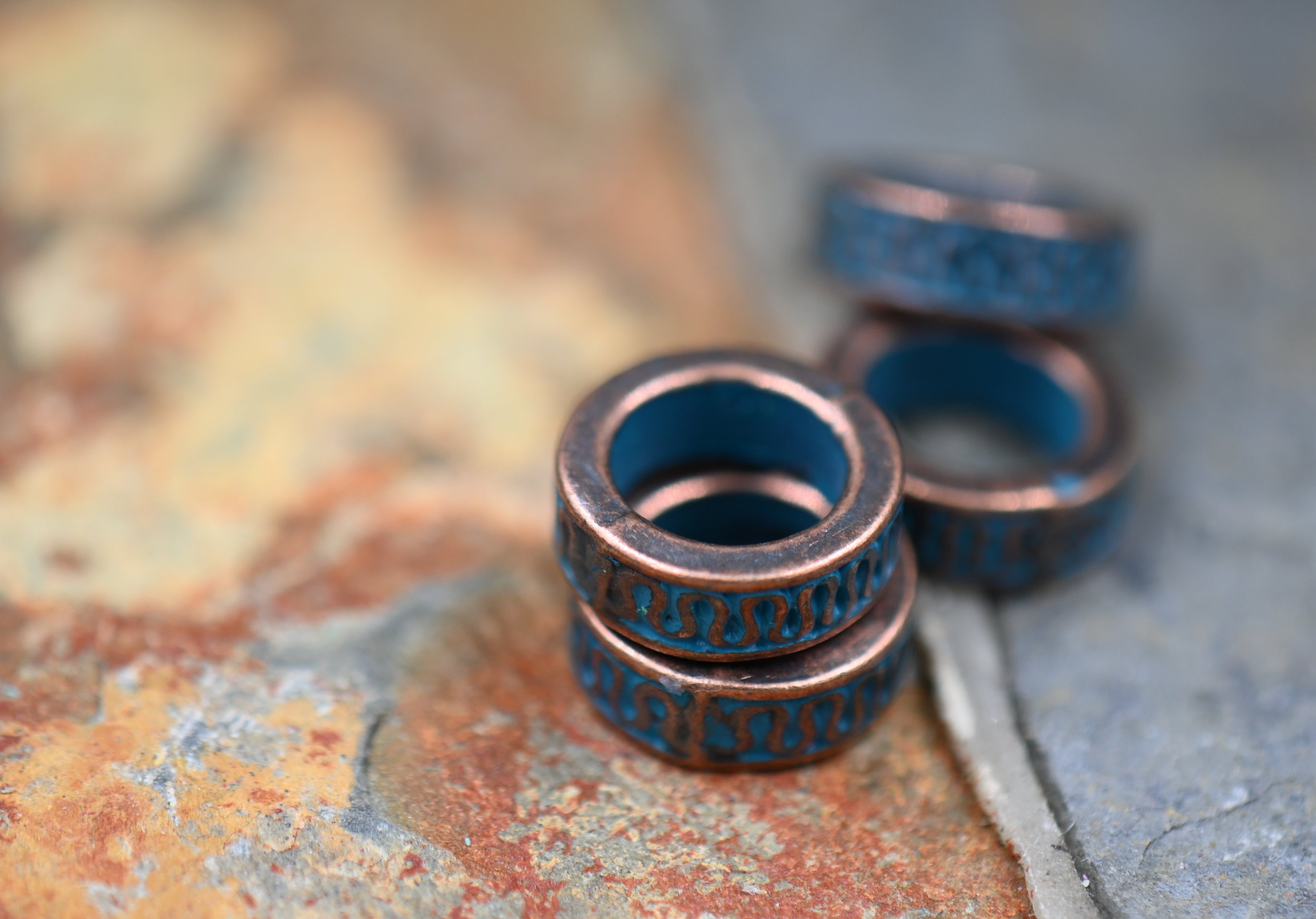 Antique Blue Copper Blue Round Wave 11mm, 10pc