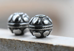 304 Stainless Steel Beads, 2pc Round, Antique Silver, 9x8.5mm