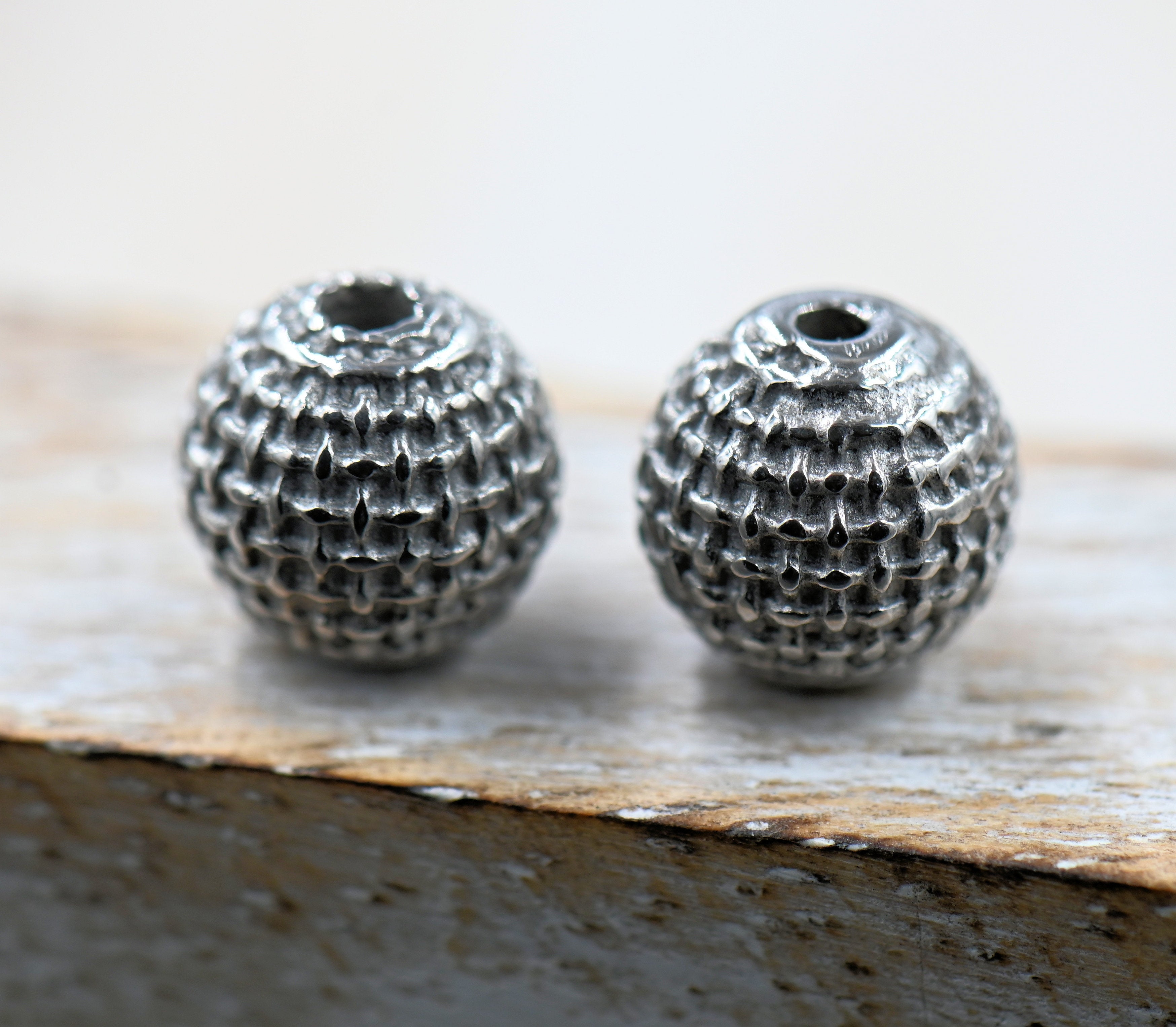 Stainless Steel Beads, 2pc, Round, Antique Silver, 7.5mm