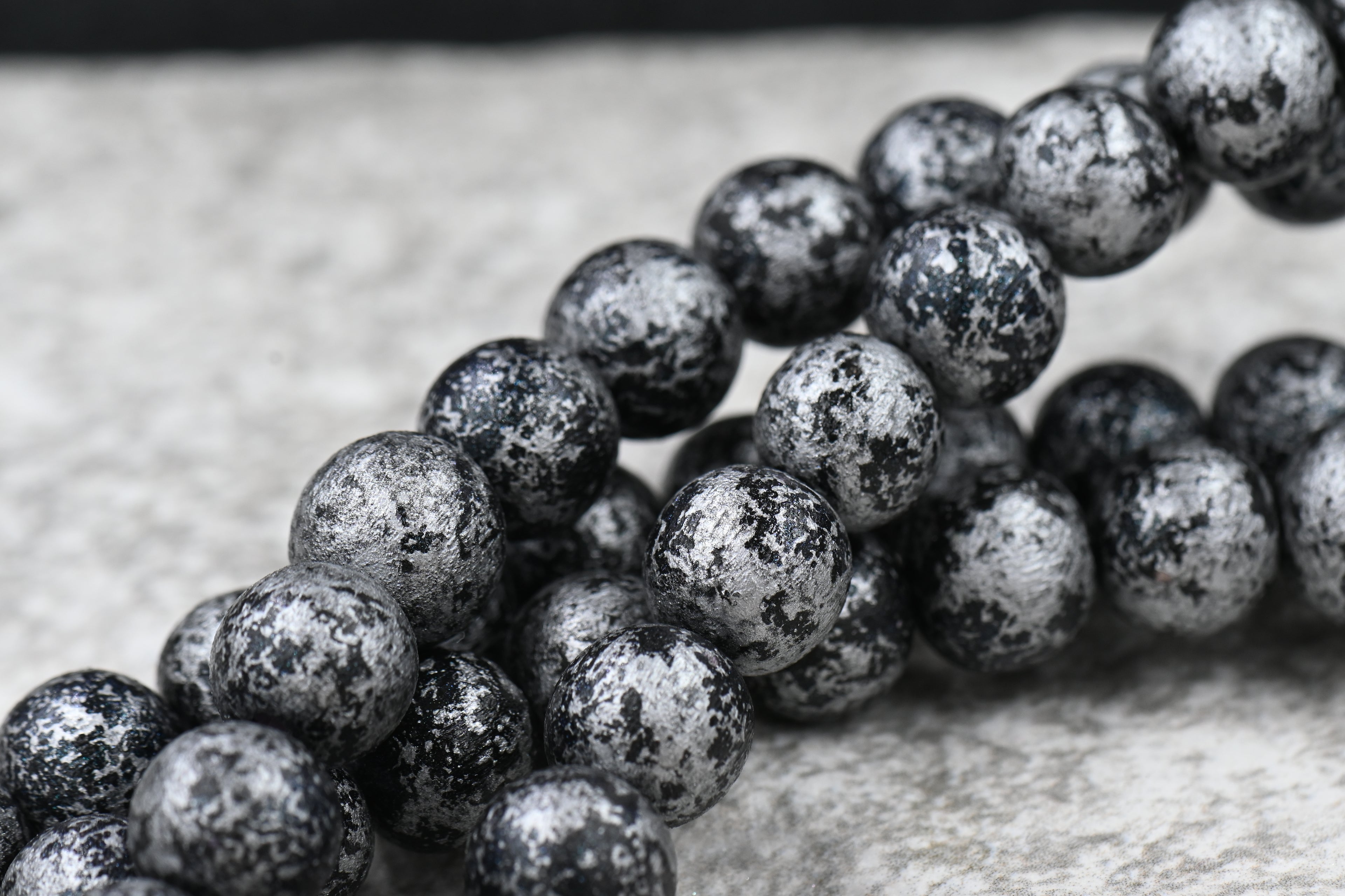 Black Silver Frosted Wood, 10mm