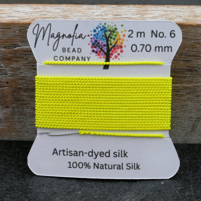 Retro Fluorescent Yellow Griffin Silk Cord – Hand-Dyed Thread for Knotting, Jewelry Making, Pendant Stringing Main Image