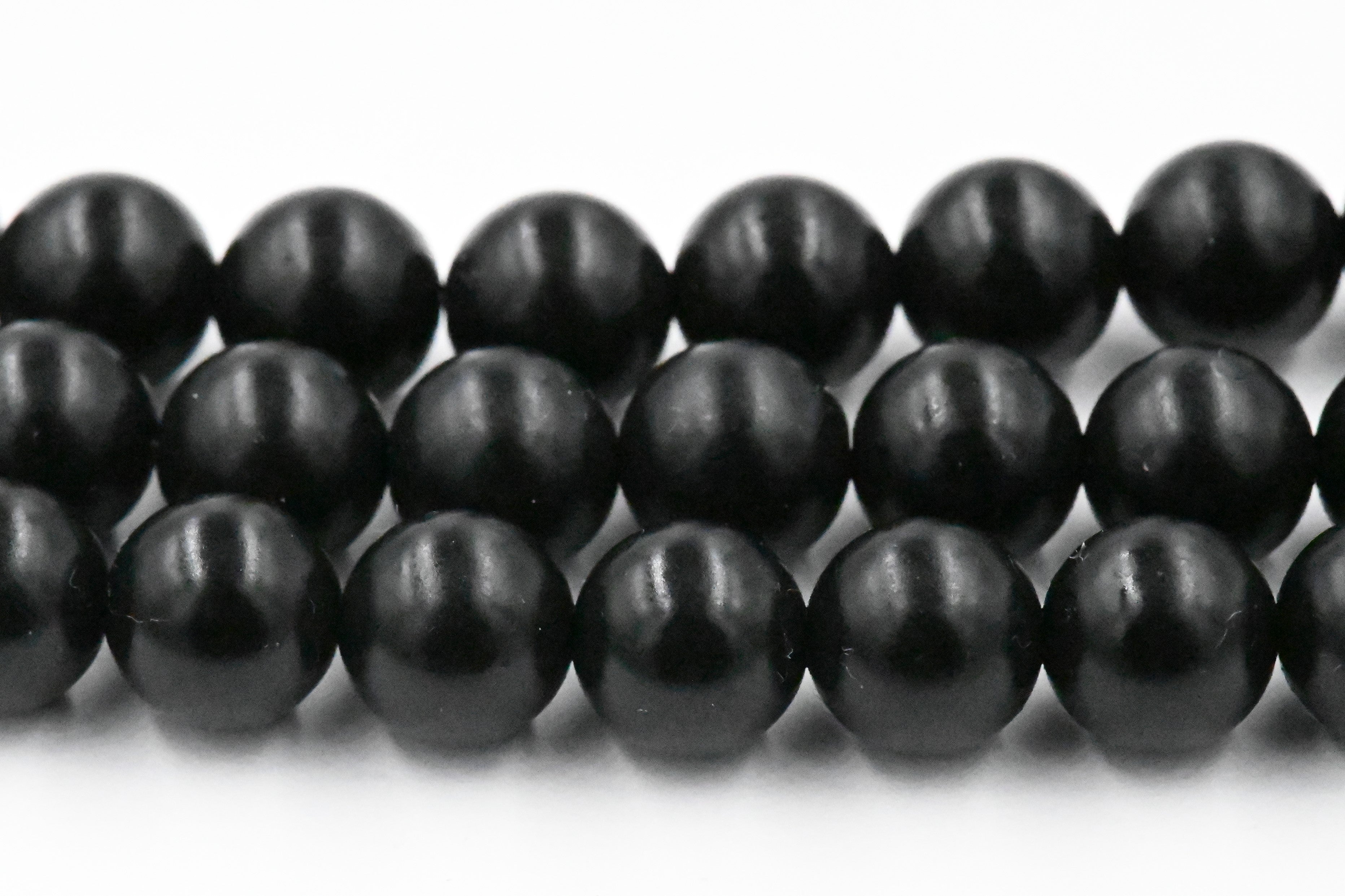 8mm Black Onyx Semi matte, 15.25 inch strand