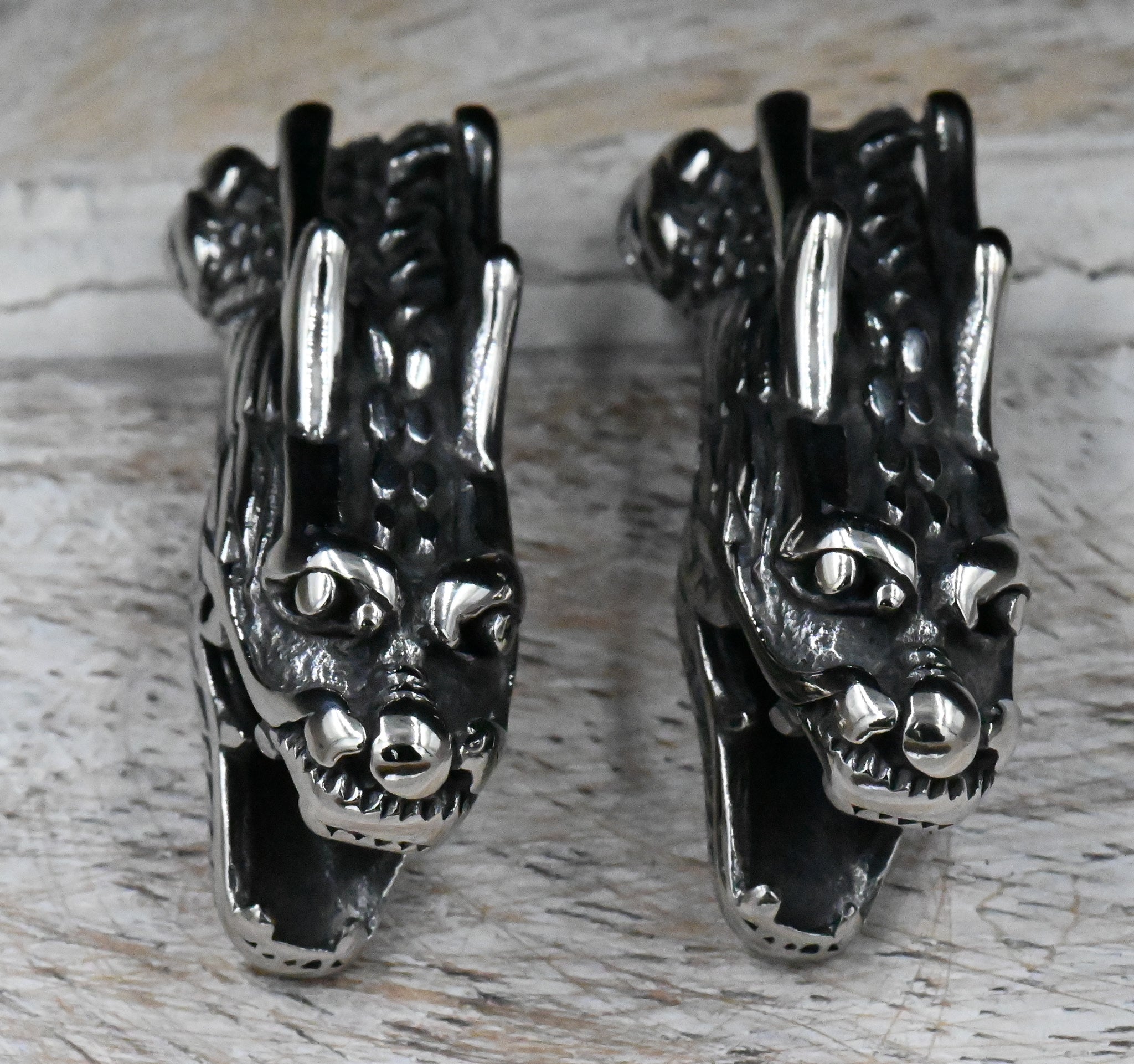 304 Stainless Steel Beads, Dragon, Antique Silver, 14x11x36mm,1pc