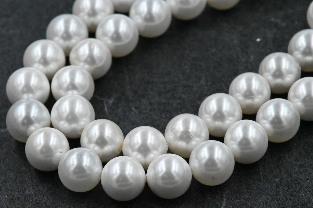 South Sea Shell Pearl, Oyster White 8mm Rounds -50pc