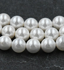 South Sea Shell Pearl, Oyster White 8mm Rounds -50pc