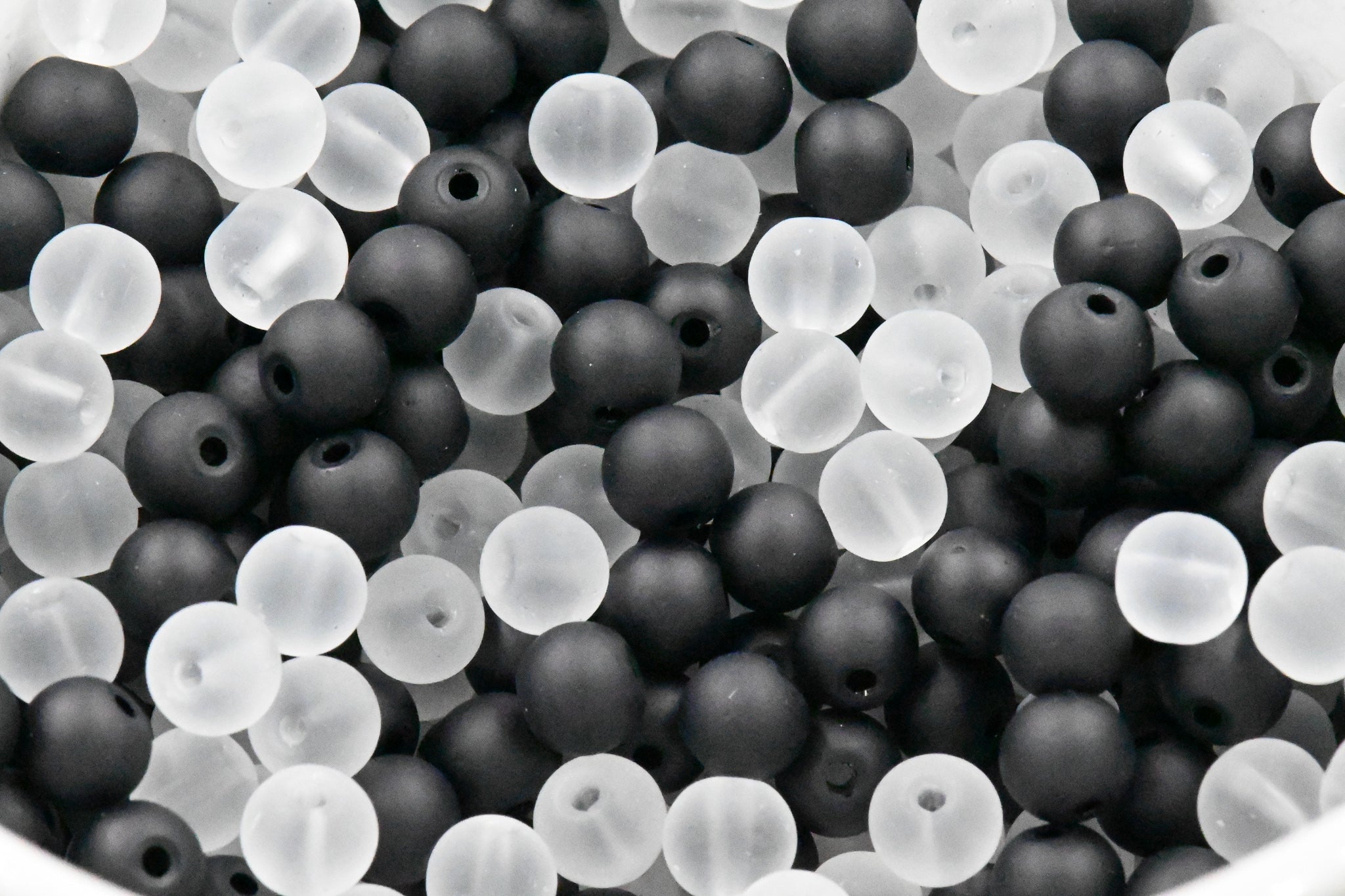 6mm 8mm Black and White Frosted Matte Glass Round Druk Cultured Sea Glass Beads - 100 beads