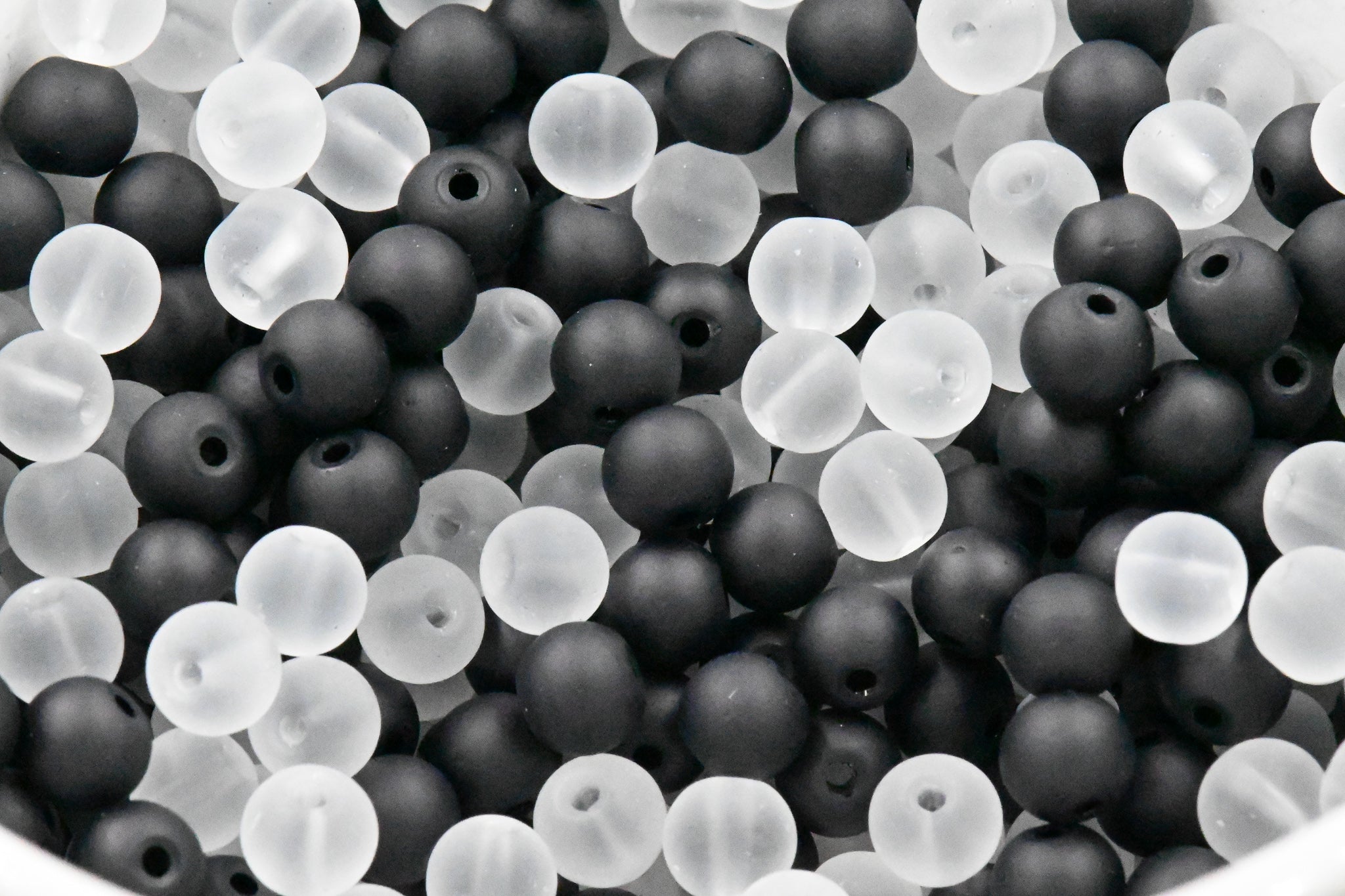 6mm 8mm Black and White Frosted Matte Glass Round Druk Cultured Sea Glass Beads - 200 beads