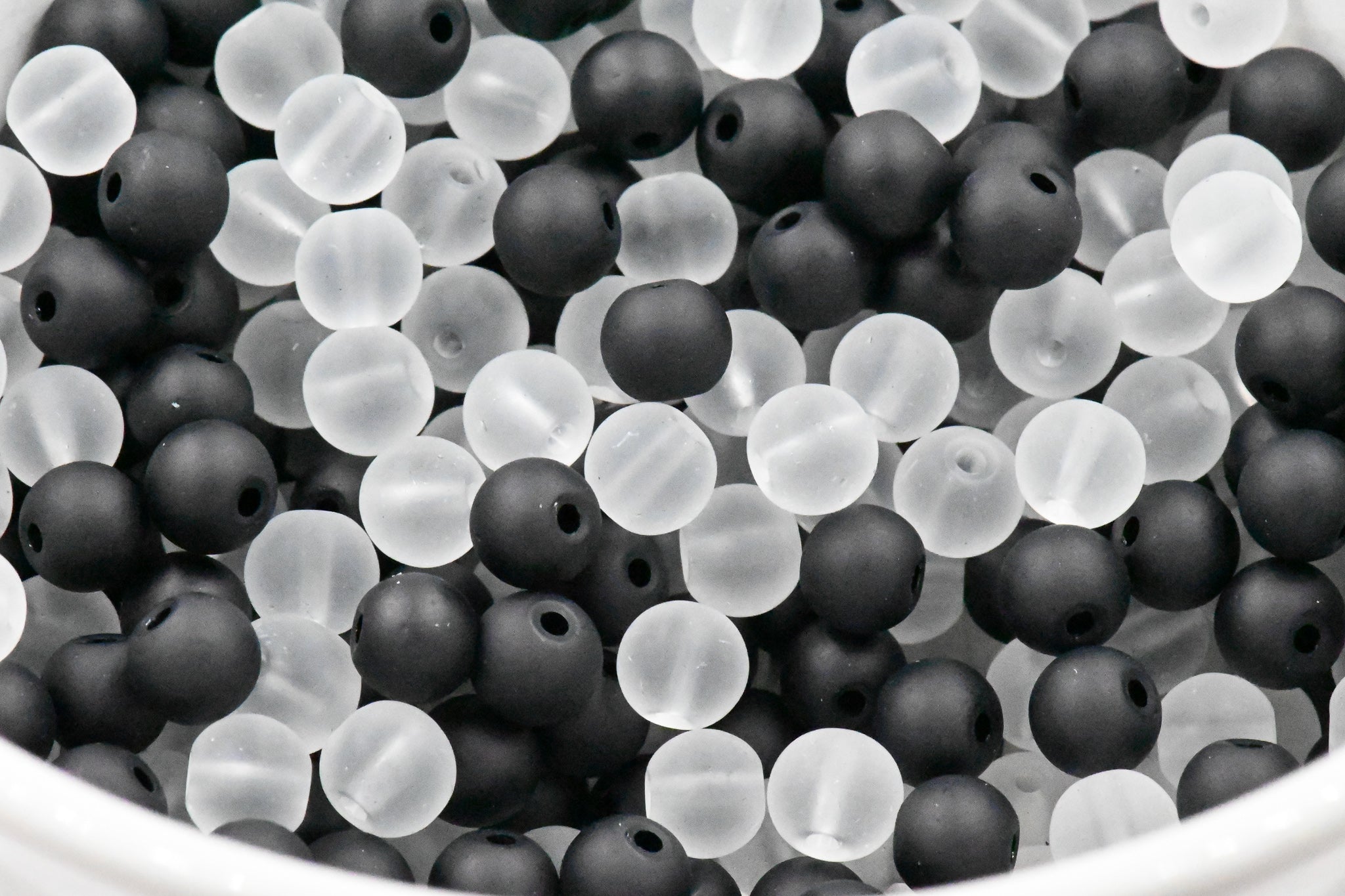 6mm 8mm Black and White Frosted Matte Glass Round Druk Cultured Sea Glass Beads - 100 beads