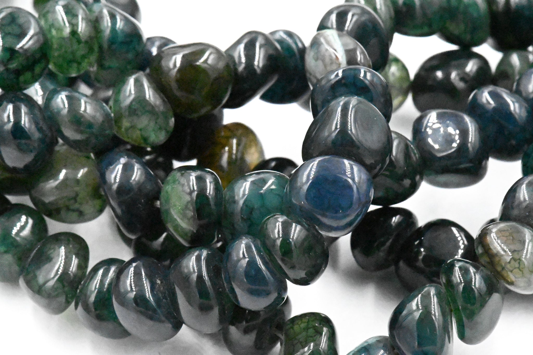 Natural Dragon Veins Agate Beads Strands, Tumbled Stone, Dyed, Chip, Deep Forest Green