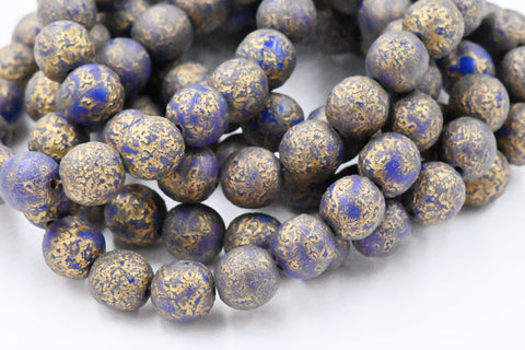 8mm Round Druk Lapis Blue with an Etched Finish Gold Wash