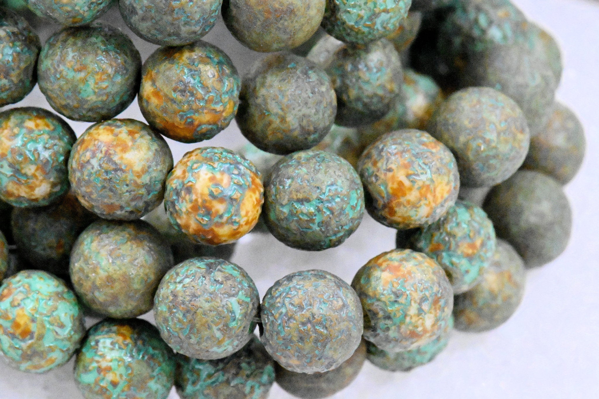 8mm Round Druk Verdigris Green Musard Etched Finish