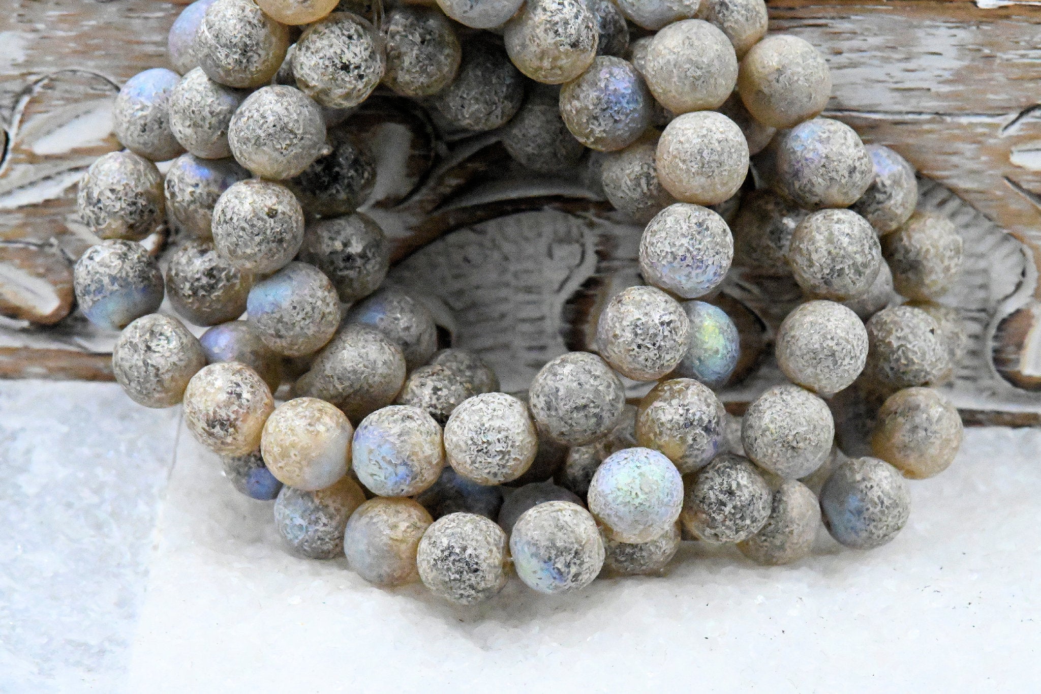 8mm Round Druk Champagne Beige Silver Blue with an Etched Finish