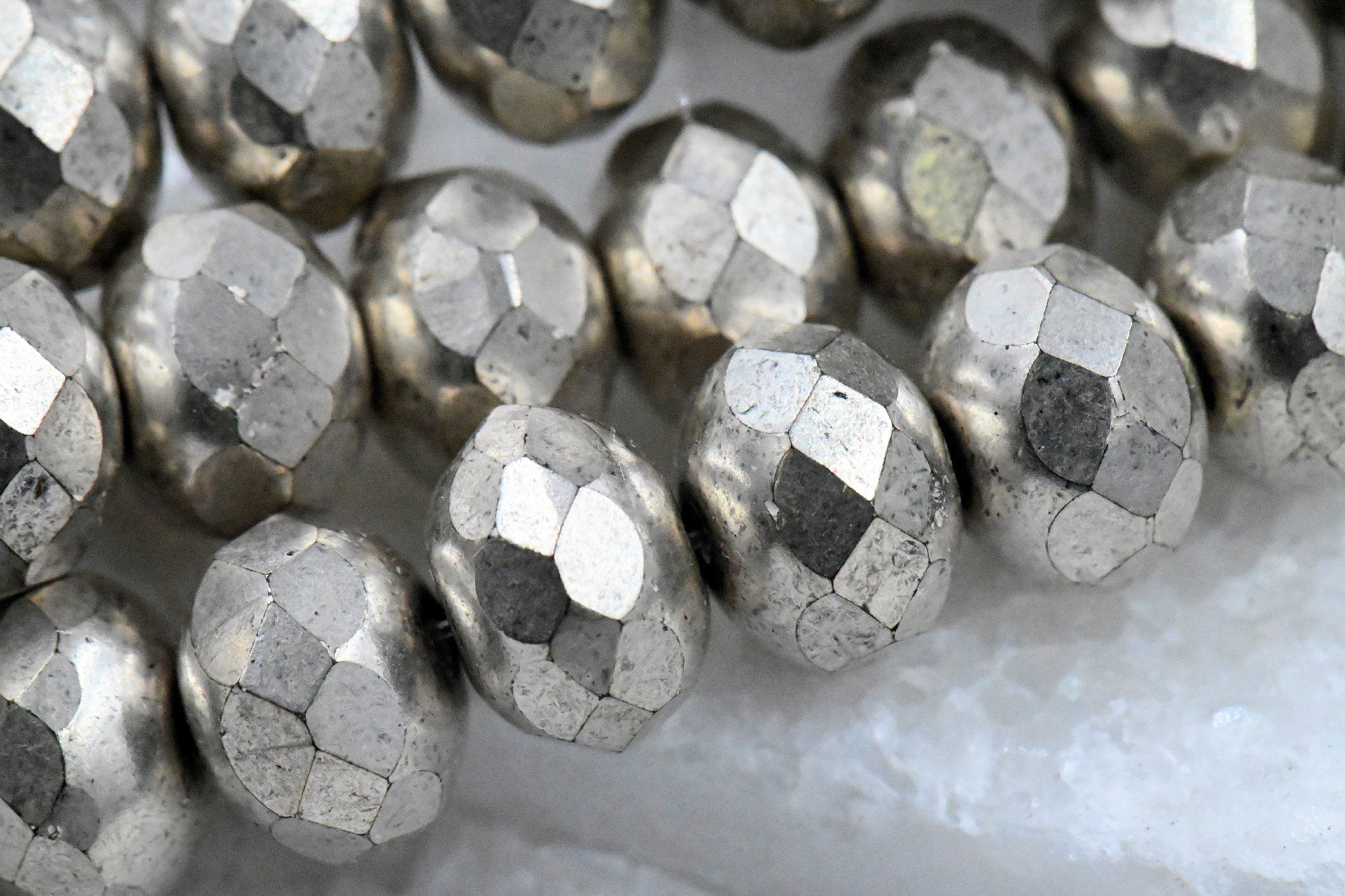 Antique Silver Rondelle Gray Metallic Finish 25pc 6x8mm Faceted