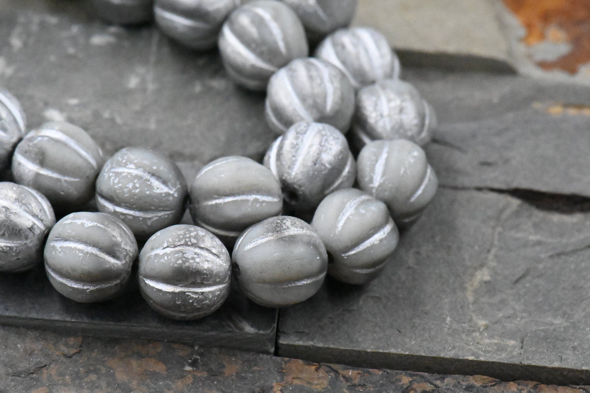 Platinum Silver Gray Melon 20pc