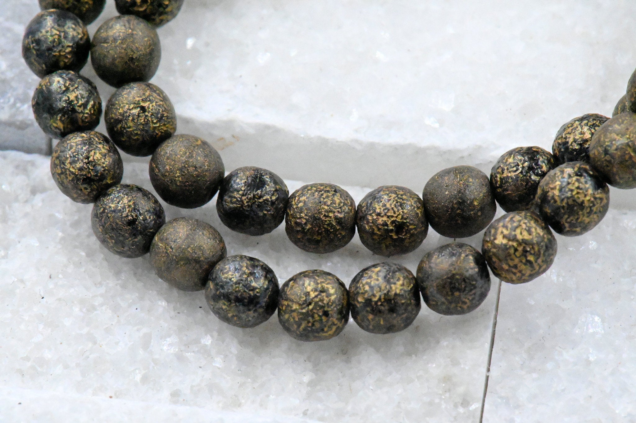 Black 6mm Round 30pc Gold Wash with Etched Finish