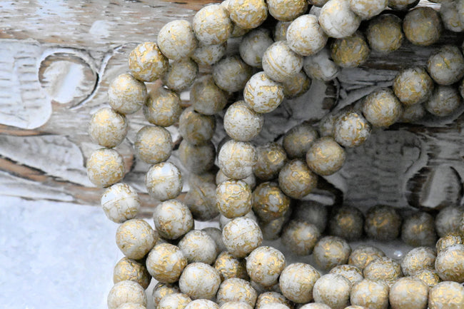 Beige Round 30pc Gold Wash with Etched Finish Hover Image