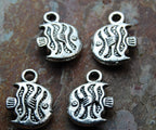 Fish Charms -20pcs Oxidized Silver Tone Base Metal 10x15mm antique silver color