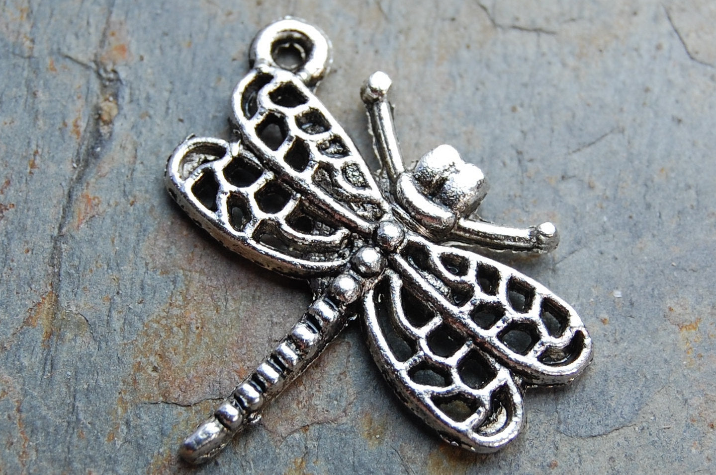 Dragonfly Charms -15pcs Oxidized Silver Tone Base Metal 23x21mm antique silver color