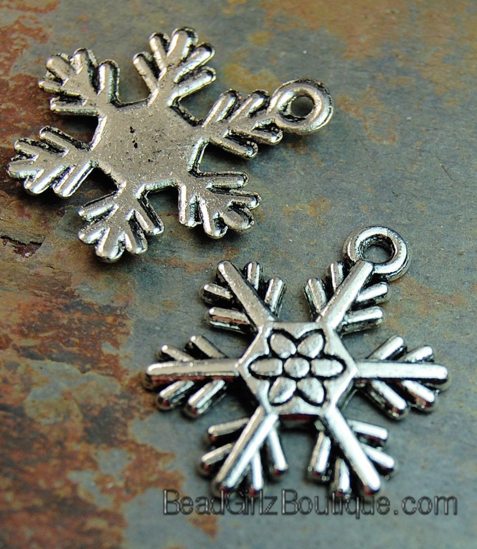 Snowflake charm, Zinc Alloy Christmas Pendants,antique silver color plated -20